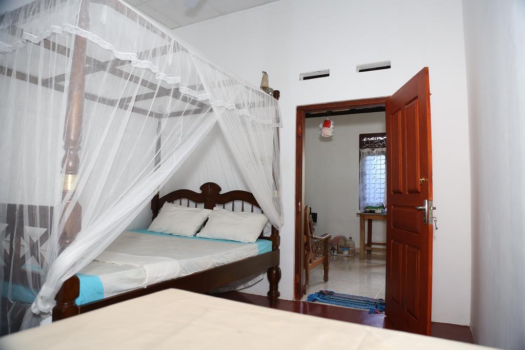 Отель Sun Bird Eco Guest Мирисса Экстерьер фото