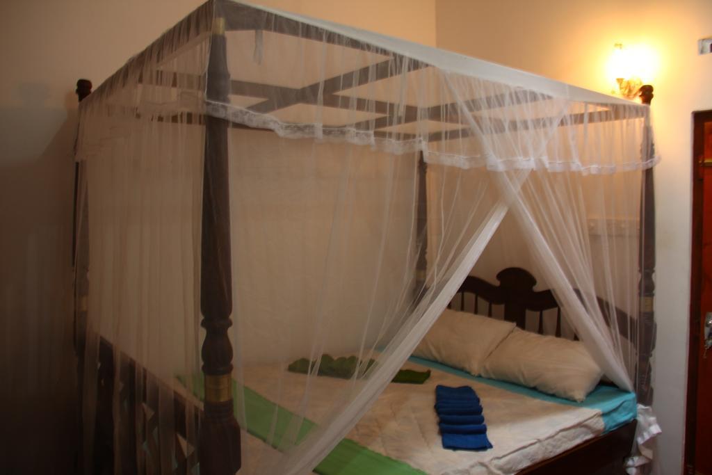 Отель Sun Bird Eco Guest Мирисса Экстерьер фото